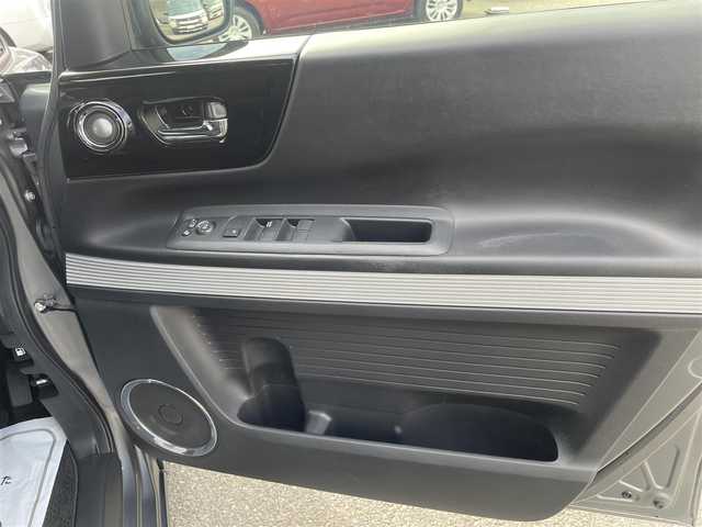 ホンダ Ｎ ＢＯＸ スラッシュ Gインディロックスタイル 神奈川県 2019(令1)年 4.7万km シャイニンググレーM シティブレーキアクティブシステム/純正ナビ（VRM-195VFi)/・Bluetooth・DVD/・フルセグTV/・バックカメラ/ビルトインETC/純正ドライブレコーダー/オート格納ミラー/HIDライト/スマートキーX2/ドアバイザー/純正フロアマット