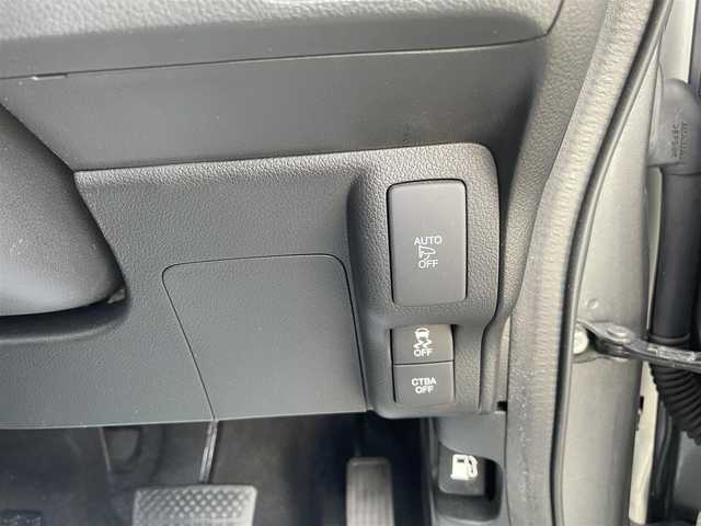 ホンダ Ｎ ＢＯＸ スラッシュ Gインディロックスタイル 神奈川県 2019(令1)年 4.7万km シャイニンググレーM シティブレーキアクティブシステム/純正ナビ（VRM-195VFi)/・Bluetooth・DVD/・フルセグTV/・バックカメラ/ビルトインETC/純正ドライブレコーダー/オート格納ミラー/HIDライト/スマートキーX2/ドアバイザー/純正フロアマット