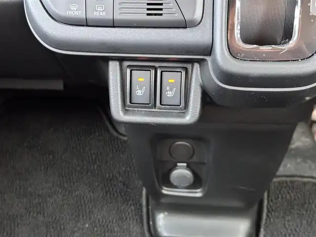 スズキ スペーシア カスタム HYBRID XS ターボ 宮城県 2024(令6)年 0.3万km ピュアホワイトパール/ブラック2トーン 全方位モニター付メモリーナビゲーション/・メモリーナビゲーション/・9インチディスプレイ/・地デジTV/・AM/FMラジオ/・スマートフォン連携/（AppleCarPlay/AndroidAuto）/・全方位モニター用カメラ/・USBソケット/＝＝＝/ワンオーナー/セーフティサポート/・デュアルセンサーブレーキサポート2/・誤発進抑制機能（前方/後方）/・低速時ブレーキサポート（前進/後退）/・車線逸脱警報機能/・車線逸脱抑制機能/・車線維持支援機能/・ふらつき警報機能/・発進お知らせ機能/・標識認識機能/・ハイビームアシスト/・アダプティブクルーズコントロール/ETC/前後ドライブレコーダー/両側パワースライドドア/ハーフレザーシート/シートヒーター/ステアリングヒーター/革巻きステアリング/パドルシフト/LEDヘッドランプ/フォグランプ/オートライト/スマートキー＆プッシュスタート/アイドリングストップ/純正15インチアルミホイール/ドアバイザー/フロアマット/W/サイド/カーテンエアバッグ