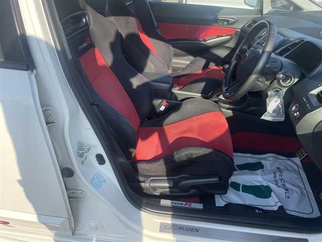 ホンダ シビック タイプR 神奈川県 2008(平20)年 7.9万km 白