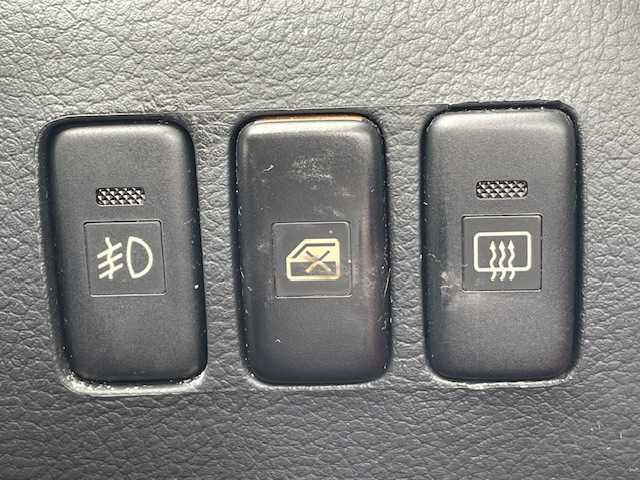 ダイハツ コペン ULTIMATE ED S 茨城県 2011(平23)年 8.3万km 黒 ＣＤ/ＵＳＢ/ＳＤチューナー　/-BT/AM/FM/バックカメラ　/ドライブレコーダー　/デジタルインナーミラー　/１５インチＢＢＳアルミホイール　/純正フロアマット　/D席N席シートヒーター　/レザーシート　/ＬＥＤヘッドライト/Wエアバッグ/パワーステアリング/パワーウィンドウ/MTモード付