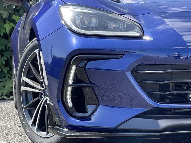 スバル ＢＲＺ S 大分県 2021(令3)年 5.3万km 紺 STiフルエアロ/STiダウンサス/ハーフレザーシート/純正メモリーナビ/バックカメラ/フルセグ/DVD/Bluetooth/シートヒーター/スマートキー/エンジンプッシュスタート/純正ドライブレコダー/ETC/アダプティブクルーズコントロール/レーンキープアシスト/純正LEDヘッドライト/オートライトコントロール/リアソナー/パドルシフト