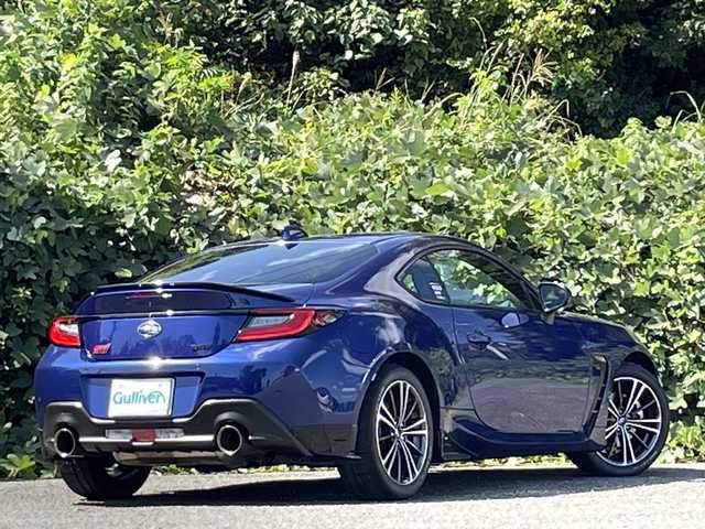 スバル ＢＲＺ S 大分県 2021(令3)年 5.3万km 紺 STiフルエアロ/STiダウンサス/ハーフレザーシート/純正メモリーナビ/バックカメラ/フルセグ/DVD/Bluetooth/シートヒーター/スマートキー/エンジンプッシュスタート/純正ドライブレコダー/ETC/アダプティブクルーズコントロール/レーンキープアシスト/純正LEDヘッドライト/オートライトコントロール/リアソナー/パドルシフト