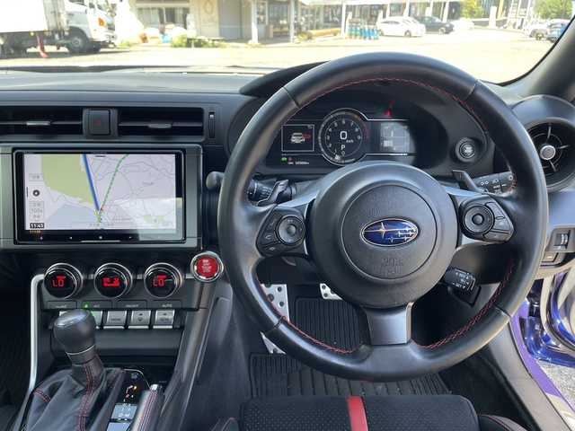 スバル ＢＲＺ S 大分県 2021(令3)年 5.3万km 紺 STiフルエアロ/STiダウンサス/ハーフレザーシート/純正メモリーナビ/バックカメラ/フルセグ/DVD/Bluetooth/シートヒーター/スマートキー/エンジンプッシュスタート/純正ドライブレコダー/ETC/アダプティブクルーズコントロール/レーンキープアシスト/純正LEDヘッドライト/オートライトコントロール/リアソナー/パドルシフト