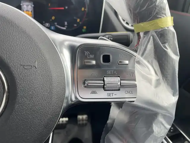 メルセデス・ベンツ ＧＬＡ２００ｄ 4マチック 富山県 2020(令2)年 1.2万km 白 ワンオーナー/パノラミックスライディングルーフ/アラウンドビューモニター/レーダーセーフティパッケージ/レーンキープアシスト/オートマチックハイビーム/レーダークルーズコントロール/ブラインドスポットモニター/衝突軽減ブレーキ/メーカーナビ/フルセグＴＶ/Bluetooth/ビルトインETC/ハーフレザーシート/シートヒーター/パワーシート/LEDオートライト/コーナーセンサー