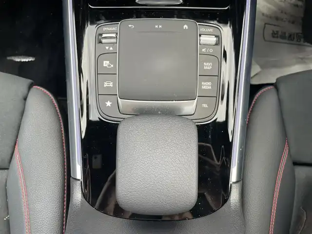 メルセデス・ベンツ ＧＬＡ２００ｄ 4マチック 富山県 2020(令2)年 1.2万km 白 ワンオーナー/パノラミックスライディングルーフ/アラウンドビューモニター/レーダーセーフティパッケージ/レーンキープアシスト/オートマチックハイビーム/レーダークルーズコントロール/ブラインドスポットモニター/衝突軽減ブレーキ/メーカーナビ/フルセグＴＶ/Bluetooth/ビルトインETC/ハーフレザーシート/シートヒーター/パワーシート/LEDオートライト/コーナーセンサー