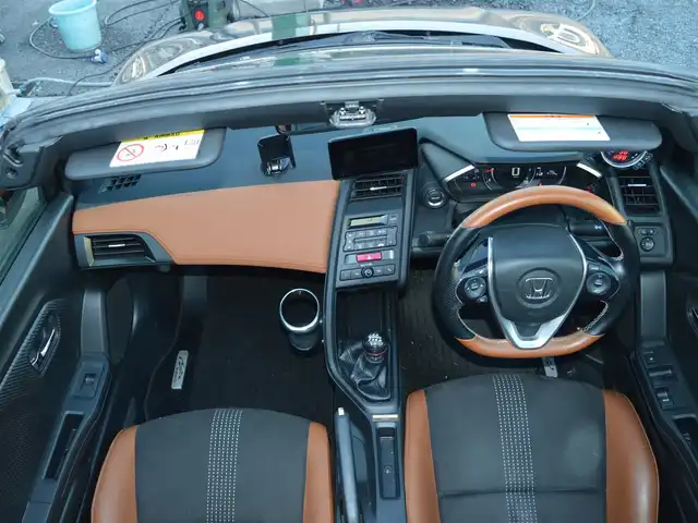 ホンダ Ｓ６６０ α 特別仕様車ブルーノレザーED 栃木県 2017(平29)年 7.9万km ベルベットマルーンメタリック ディーラー点検記録簿/[H30.R1.2.4.6]/安全装備/[VSA/ABS/TRC/リアカメラシステム/クルーズコントロール]/純正オーディオ/[AM/FM/BT/HDMI/USB]/オートライト/2眼LEDヘッドライト/BLITZ製　FLD　METER/BLITZ製　車高調/ロールトップ/リアウィング/ドライブレコーダー[前]/ETC/プッシュスタート/純正マット/wedsSport 16インチアルミホイール/GReddy製　マフラー×2/スマートスペアキー×1/取扱説明書/保証書