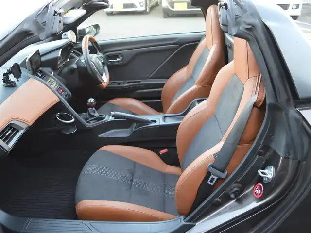 ホンダ Ｓ６６０ α 特別仕様車ブルーノレザーED 栃木県 2017(平29)年 7.9万km ベルベットマルーンメタリック ディーラー点検記録簿/[H30.R1.2.4.6]/安全装備/[VSA/ABS/TRC/リアカメラシステム/クルーズコントロール]/純正オーディオ/[AM/FM/BT/HDMI/USB]/オートライト/2眼LEDヘッドライト/BLITZ製　FLD　METER/BLITZ製　車高調/ロールトップ/リアウィング/ドライブレコーダー[前]/ETC/プッシュスタート/純正マット/wedsSport 16インチアルミホイール/GReddy製　マフラー×2/スマートスペアキー×1/取扱説明書/保証書