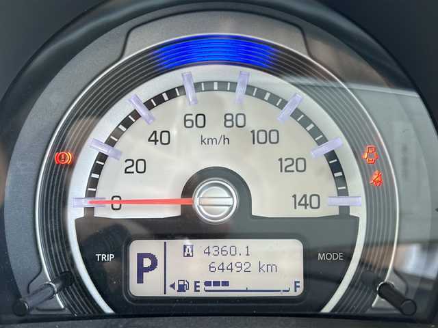 スズキ ハスラー X 埼玉県 2017(平29)年 6.5万km フェニックスレッドパール/ブルーイッシュブラックパール 純正ナビ 7インチ/前席シートヒーター/前後ドライブレコーダー/横滑り防止/アイドリングストップ/レーンキープアシスト/衝突軽減/スマートキー２本/取扱説明書