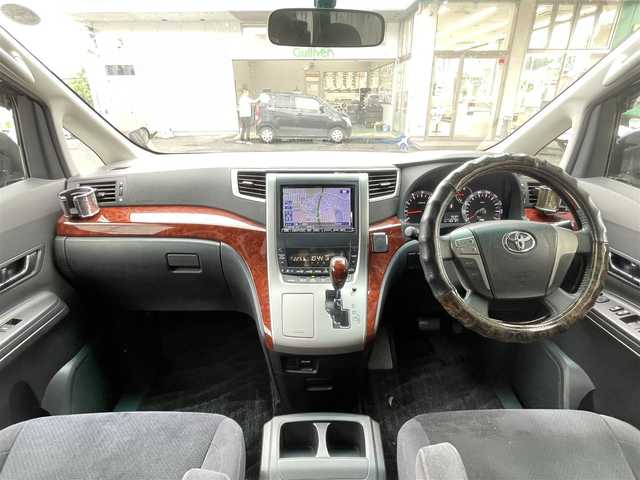 トヨタ ヴェルファイア 2．4Z プラチナセレクションⅡ 宮城県 2010(平22)年 16.7万km ボルドーマイカメタリック 社外ナビ（DVD/CD/AM/FM/HDD/SD/USB/外部入力）/フルセグTV/バックカメラ/両側パワースライドドア/３列シート/横滑り防止装置/コーナーセンサー/パワーバックドア/オートライト/ETC/サマータイヤ純正AW（235/50R18）４ｍｍ/スタッドレスタイヤ社外AW（235/50R18）３ｍｍ