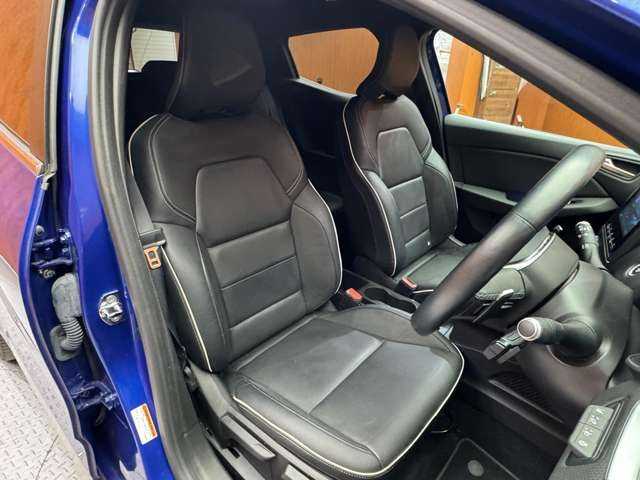 ルノー ルノー ルーテシア インテンス テックパック 千葉県 2021(令3)年 4.9万km 青Ｍ ACC　/黒革　/TV　　/360°　/BOSEサウンド　/CarPlay　/Bluetooth接続　/シートヒーター　/ステアリングヒーター　/LEDライト　/オートハイビーム　/衝突軽減B　/BSM　/LKA　/パーキングセンサー　/ETC　/ドラレコ