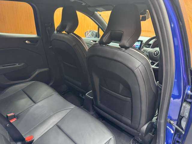 ルノー ルノー ルーテシア インテンス テックパック 千葉県 2021(令3)年 4.9万km 青Ｍ ACC　/黒革　/TV　　/360°　/BOSEサウンド　/CarPlay　/Bluetooth接続　/シートヒーター　/ステアリングヒーター　/LEDライト　/オートハイビーム　/衝突軽減B　/BSM　/LKA　/パーキングセンサー　/ETC　/ドラレコ