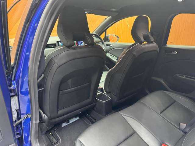 ルノー ルノー ルーテシア インテンス テックパック 千葉県 2021(令3)年 4.9万km 青Ｍ ACC　/黒革　/TV　　/360°　/BOSEサウンド　/CarPlay　/Bluetooth接続　/シートヒーター　/ステアリングヒーター　/LEDライト　/オートハイビーム　/衝突軽減B　/BSM　/LKA　/パーキングセンサー　/ETC　/ドラレコ