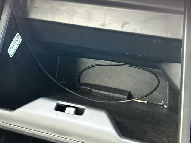 ホンダ Ｎ ＢＯＸ カスタム SSブラックSパッケージ 鹿児島県 2017(平29)年 9.5万km クリスタルブラックパール フルセグＴＶ/ＥＴＣ/ナビ/Ｂｌｕｅｔｏｏｔｈ接続/バックカメラ/プッシュスタート/スマートキー/ドライブレコーダー/シートヒーター/純正フロアマット/両側パワースライドドア/純正アルミホイール/横滑り防止装置/オートライト/LEDライト