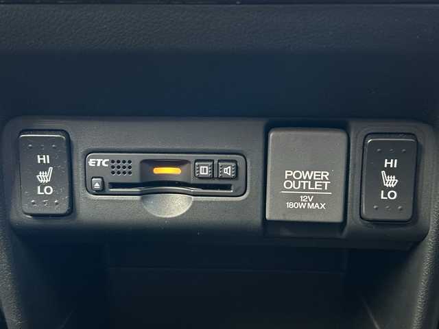 ホンダ Ｎ ＢＯＸ カスタム SSブラックSパッケージ 鹿児島県 2017(平29)年 9.5万km クリスタルブラックパール フルセグＴＶ/ＥＴＣ/ナビ/Ｂｌｕｅｔｏｏｔｈ接続/バックカメラ/プッシュスタート/スマートキー/ドライブレコーダー/シートヒーター/純正フロアマット/両側パワースライドドア/純正アルミホイール/横滑り防止装置/オートライト/LEDライト