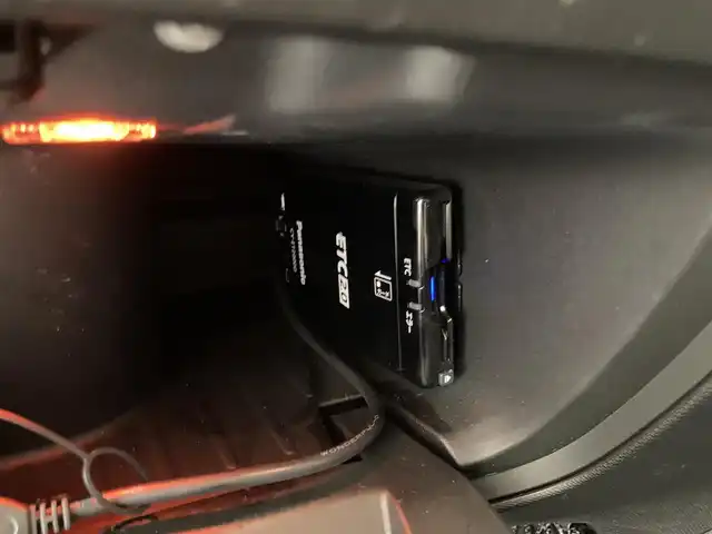 スマート ＭＣＣ スマート フォーフォー BRABUSスポーツ 熊本県 2018(平30)年 6.8万km 黒 ・キーレス/・ガラスルーフ/・衝突軽減ブレーキ/・パーキングアシスト/・レーンキープアシスト/・クルーズコントロール/・黒革シート/・前席シートヒーター /・社外メモリナビ/　【BD・Bluetooth・USB・SD・MSV】/・バックカメラ/・ETC/・フォグランプ/・純正マット