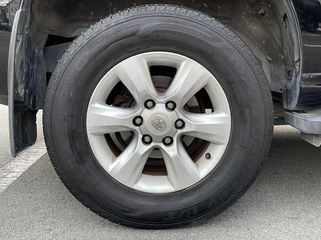 トヨタ ランドクルーザー プラド TX 静岡県 2012(平24)年 15.1万km ブラック ワンオーナー/純正ナビ（NHZD-W62G）/CD/DVD再生可能/Bluetooth/バックカメラ/純正アルミホイール１７インチ/スマートキー/プッシュスタート/リヤスポイラー/スマートキー/スペアキー有/保証書/取扱説明書
