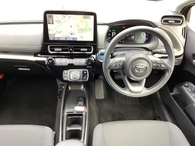 トヨタ アクア Z 神奈川県 2023(令5)年 1.2万km プラチナホワイトパールマイカ ワンオーナー/Toyota Safety Sense/・プリクラッシュセーフティ/・レーントレーシングアシスト/・オートマチックハイビーム/・レーダークルーズコントロール/・ブラインドスポットモニター/・クリアランスソナー/パノラミックビューモニター/プッシュスタート/純正10.5インチナビ/フルセグTV/ETC/100V電源/LEDヘッドライト/ドアバイザー/16インチ純正アルミホイール/スマートキー