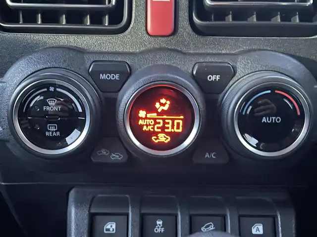 スズキ ジムニー XC 愛知県 2020(令2)年 2.9万km ブルーイッシュブラックパール3 パートタイム4WD車/・カロッツェリアHDDナビ/・フルセグテレビ/・CD/DVD再生機能/・ミュージックサーバー（HDD録音機能）/・Bluetooth接続/・ETC/・コムテック３６０度全方位ドライブレコーダー/・本革調シートカバー/・シートヒーター（運転席・助手席）/・純正16インチアルミホイール/・背面タイヤ/・純正LEDヘッドライト/・オートマチックハイビーム/・衝突軽減ブレーキ/・レーンキープアシスト/・スマートキー/・プッシュスタート/・オートエアコン/・クルーズコントロール