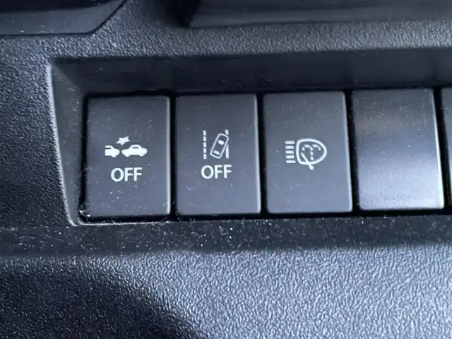 スズキ ジムニー XC 愛知県 2020(令2)年 2.9万km ブルーイッシュブラックパール3 パートタイム4WD車/・カロッツェリアHDDナビ/・フルセグテレビ/・CD/DVD再生機能/・ミュージックサーバー（HDD録音機能）/・Bluetooth接続/・ETC/・コムテック３６０度全方位ドライブレコーダー/・本革調シートカバー/・シートヒーター（運転席・助手席）/・純正16インチアルミホイール/・背面タイヤ/・純正LEDヘッドライト/・オートマチックハイビーム/・衝突軽減ブレーキ/・レーンキープアシスト/・スマートキー/・プッシュスタート/・オートエアコン/・クルーズコントロール