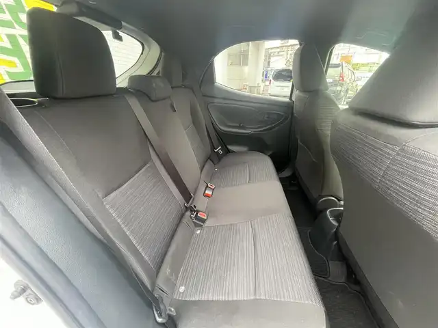 トヨタ ヤリス ハイブリッド Z 愛知県 2020(令2)年 0.9万km スーパーホワイトⅡ ワンオーナー/純ディスプレイナビ/パノラマビューカメラ/前後ドライブレコーダー/トヨタセーフティセンス/レーダークルーズコントロール/パーキングアシスト/シートヒーター/純16インチAW/ETC/保証書　取説/スペアキー