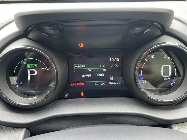 トヨタ ヤリス ハイブリッド Z 愛知県 2020(令2)年 0.9万km スーパーホワイトⅡ ワンオーナー/純ディスプレイナビ/パノラマビューカメラ/前後ドライブレコーダー/トヨタセーフティセンス/レーダークルーズコントロール/パーキングアシスト/シートヒーター/純16インチAW/ETC/保証書　取説/スペアキー