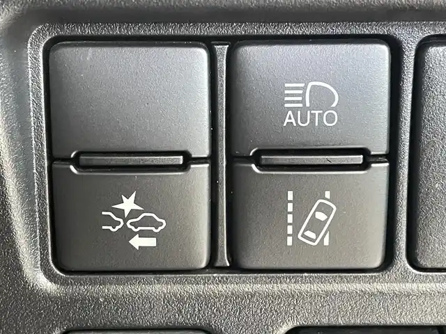 トヨタ ヴォクシー ZS 煌Ⅱ 福岡県 2019(令1)年 5.4万km ブラック 純正7型SDナビ(フルセグTV/CD/BT)/バックカメラ/トヨタセーフティーセンス/コーナーセンサー/両側パワスラ/ETC/USBポート/純正LEDヘッドライト/純正フロアマット/純正16インチアルミホイール/スマートキー/プッシュスタート