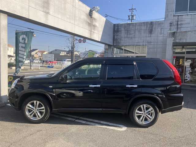 日産 エクストレイル 20X 岡山県 2012(平24)年 4.2万km ダイヤモンドブラック 純正メモリナビTV/DVDビデオ&CD/地デジ　フルセグ/Bluetoothオーディオ/バックカメラ/インテリキー/スペアキー有り/ビルトインETC/ドライブレコーダー/全席シートヒーター/オートライト/カプロンシート/保証書取説有り