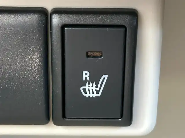 スズキ ラパン L 静岡県 2020(令2)年 2.2万km フォーンベージュM スズキセーフティーサポート/・デュアルセンサーブレーキサポート/・ハイビームアシスト/・誤発進抑制機能/・車線逸脱警報機能/・ふらつき警報機能/・先行車発進お知らせ機能/・後退時ブレーキサポート/・後方誤発進抑制機能/ケンウッド7インチナビ/FM/AM/iPod/SD/ワンセグTV/CD/Bluetooth/ビルトインETC/コーナーセンサー/オートライト/ドライブレコーダー/純正フロアマット/ベンチシート/フルフラットシート