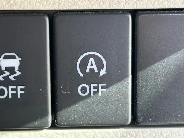 スズキ ラパン L 静岡県 2020(令2)年 2.2万km フォーンベージュM スズキセーフティーサポート/・デュアルセンサーブレーキサポート/・ハイビームアシスト/・誤発進抑制機能/・車線逸脱警報機能/・ふらつき警報機能/・先行車発進お知らせ機能/・後退時ブレーキサポート/・後方誤発進抑制機能/ケンウッド7インチナビ/FM/AM/iPod/SD/ワンセグTV/CD/Bluetooth/ビルトインETC/コーナーセンサー/オートライト/ドライブレコーダー/純正フロアマット/ベンチシート/フルフラットシート