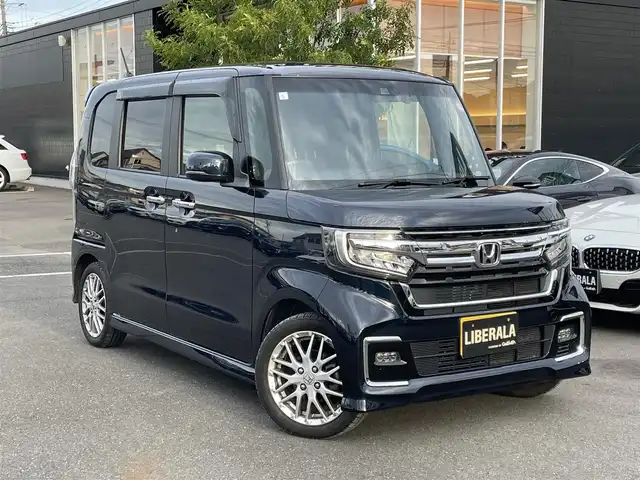 ホンダ Ｎ ＢＯＸ カスタム L ターボ 愛知県 2021(令3)年 4.7万km ミッドナイトブルービームM ワンオーナー/ホンダセンシング/・衝突軽減ブレーキ/・レーンキープアシスト/・誤発進抑制機能/・先行車発進お知らせ機能/純正ナビ（VXM-215Ci）/・CD/SD/USB/BlueTooth/Radio/オートリトラミラー/アレルクリーンプラスシート/プラズマクラスター/両側パワースライドドア/サイドエアバッグ/サイドカーテンエアバッグ/前席シートバックテーブル/前席シートヒーター/純正15インチアルミホイール/ロールサンシェード/スマートキー/プッシュスタート
