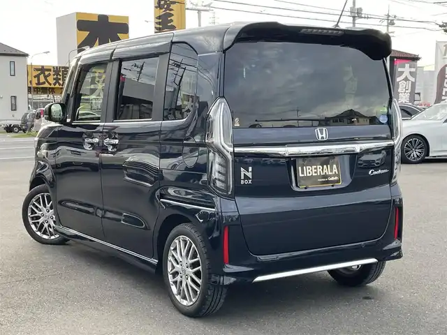 ホンダ Ｎ ＢＯＸ カスタム L ターボ 愛知県 2021(令3)年 4.7万km ミッドナイトブルービームM ワンオーナー/ホンダセンシング/・衝突軽減ブレーキ/・レーンキープアシスト/・誤発進抑制機能/・先行車発進お知らせ機能/純正ナビ（VXM-215Ci）/・CD/SD/USB/BlueTooth/Radio/オートリトラミラー/アレルクリーンプラスシート/プラズマクラスター/両側パワースライドドア/サイドエアバッグ/サイドカーテンエアバッグ/前席シートバックテーブル/前席シートヒーター/純正15インチアルミホイール/ロールサンシェード/スマートキー/プッシュスタート