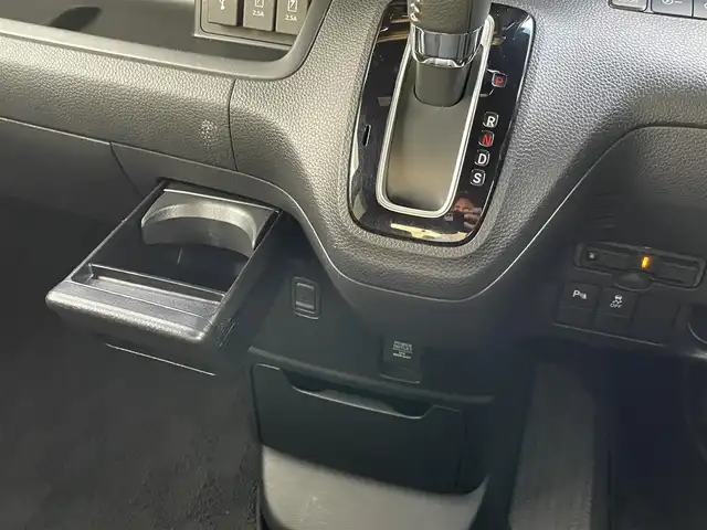 ホンダ Ｎ ＢＯＸ カスタム L ターボ 愛知県 2021(令3)年 4.7万km ミッドナイトブルービームM ワンオーナー/ホンダセンシング/・衝突軽減ブレーキ/・レーンキープアシスト/・誤発進抑制機能/・先行車発進お知らせ機能/純正ナビ（VXM-215Ci）/・CD/SD/USB/BlueTooth/Radio/オートリトラミラー/アレルクリーンプラスシート/プラズマクラスター/両側パワースライドドア/サイドエアバッグ/サイドカーテンエアバッグ/前席シートバックテーブル/前席シートヒーター/純正15インチアルミホイール/ロールサンシェード/スマートキー/プッシュスタート