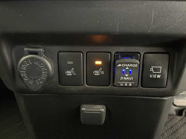 ダイハツ トール G リミテッドⅡ SAⅢ 長野県 2019(令1)年 3.2万km パールホワイトⅢ 4WD/ワンオーナー/純正ナビ　NMZK-W70D/（フルセグ/Bluetooth/CD/DVD）/360°カメラ/両側電動スライドドア/エンジンスターター/前方ドラレコ/ビルトインETC/衝突軽減ブレーキ/車線逸脱防止/クルーズコントロール/コーナーセンサー/オートライト/取説/保証書/スマートキー/スペアキー