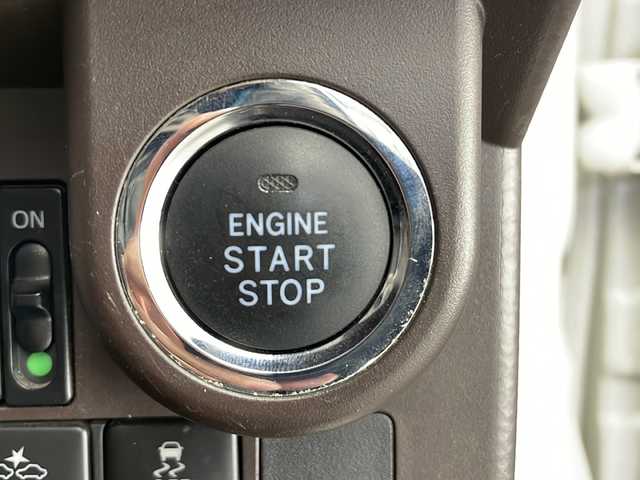 ダイハツ トール G リミテッドⅡ SAⅢ 長野県 2019(令1)年 3.2万km パールホワイトⅢ 4WD/ワンオーナー/純正ナビ　NMZK-W70D/（フルセグ/Bluetooth/CD/DVD）/360°カメラ/両側電動スライドドア/エンジンスターター/前方ドラレコ/ビルトインETC/衝突軽減ブレーキ/車線逸脱防止/クルーズコントロール/コーナーセンサー/オートライト/取説/保証書/スマートキー/スペアキー