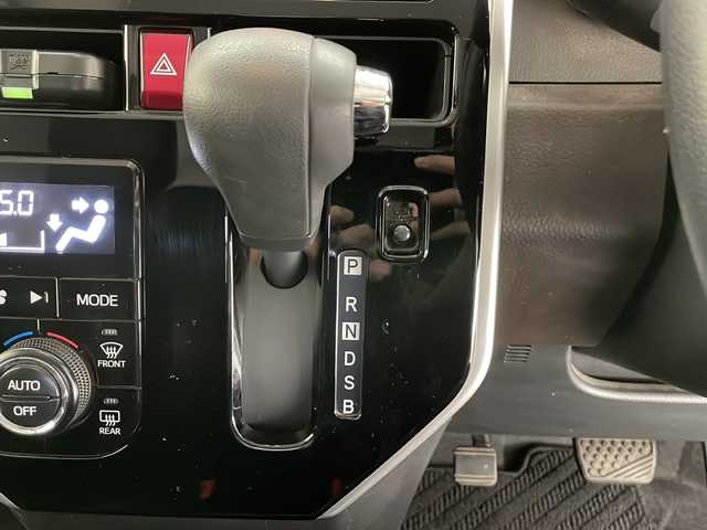 ダイハツ トール G リミテッドⅡ SAⅢ 長野県 2019(令1)年 3.2万km パールホワイトⅢ 4WD/ワンオーナー/純正ナビ　NMZK-W70D/（フルセグ/Bluetooth/CD/DVD）/360°カメラ/両側電動スライドドア/エンジンスターター/前方ドラレコ/ビルトインETC/衝突軽減ブレーキ/車線逸脱防止/クルーズコントロール/コーナーセンサー/オートライト/取説/保証書/スマートキー/スペアキー