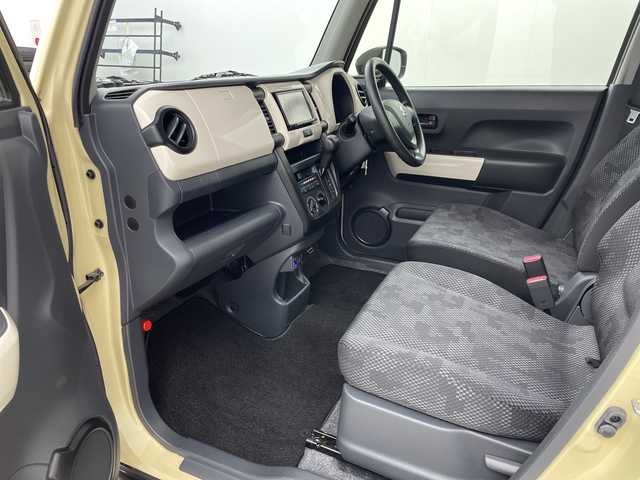 スズキ ハスラー A 岐阜県 2019(令1)年 4.3万km シフォンアイボリーM カロッツェリアナビ　/（CD/DVD/USB/ワンセグTV）/バックカメラ/デジタルインナーミラー　/スペアキー　/ＥＴＣ　/バックカメラ　/パワーウィンドウ　/パワーステアリング　/横滑り防止装置　/純正アルミホイール　/社外フロアマット