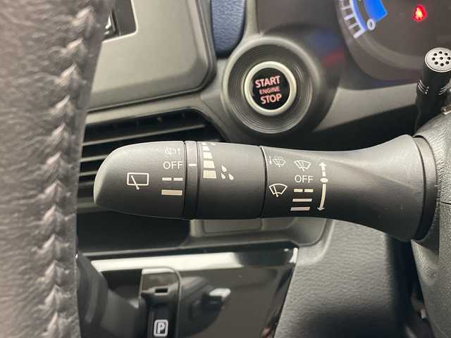 三菱 ｅＫクロス G プラスエディション 愛知県 2021(令3)年 3.7万km 黄 純正ディズプレイオーディオ　ナビ機能なし/全方位カメラ/シートヒーター/バックカメラ/コーナーセンサー/純正アルミホイール/オートライト/衝突軽減システム/ダウンヒルアシストコントロール/Bluetooth/ステアリングスイッチ/スマートキー/プッシュスタート