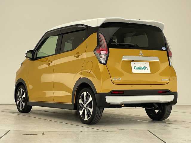 三菱 ｅＫクロス G プラスエディション 愛知県 2021(令3)年 3.7万km 黄 純正ディズプレイオーディオ　ナビ機能なし/全方位カメラ/シートヒーター/バックカメラ/コーナーセンサー/純正アルミホイール/オートライト/衝突軽減システム/ダウンヒルアシストコントロール/Bluetooth/ステアリングスイッチ/スマートキー/プッシュスタート