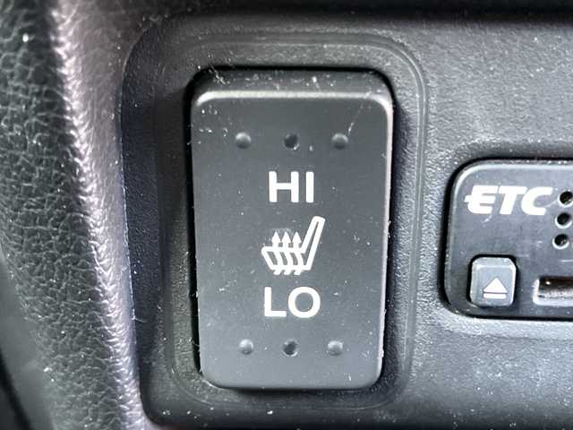 ホンダ Ｎ ＢＯＸ G SSパッケージ 山梨県 2017(平29)年 7.5万km クリスタルブラックパール 社外SDナビ/衝突軽減ブレーキ/ＣＤ/ＤＶＤ/ＢＴ/フルセグテレビ/バックカメラ/アイドリングストップ/プッシュスタート/両側パワースライドドア/ETC/純正HIDヘッドライト