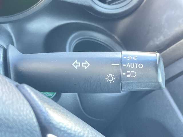 ホンダ Ｎ ＢＯＸ G SSパッケージ 山梨県 2017(平29)年 7.5万km クリスタルブラックパール 社外SDナビ/衝突軽減ブレーキ/ＣＤ/ＤＶＤ/ＢＴ/フルセグテレビ/バックカメラ/アイドリングストップ/プッシュスタート/両側パワースライドドア/ETC/純正HIDヘッドライト