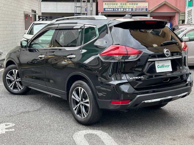 日産 エクストレイル 20Xi 東京都 2018(平30)年 1.8万km ダイヤモンドブラック プロパイロット/インテリジェントセーフティー/レーンキープアシスト/純正9インチナビ/フルセグTV/Bluetooth/Blu-ray再生/全方位＆バックカメラ/デジタルインナーミラー/ドラレコ/ルーフレール/スペアキー/純正フロアマット/取扱説明書/保証書