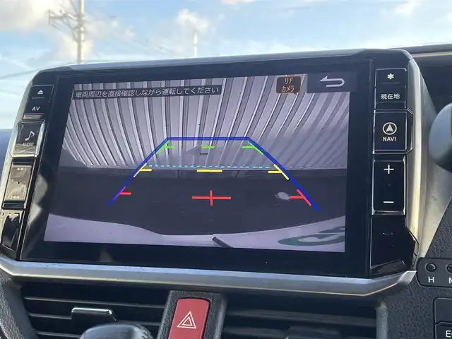 トヨタ ヴォクシー ZS 煌Ⅱ 福岡県 2019(令1)年 2.9万km ホワイトパールクリスタルシャイン トヨタセーフティセンス/PCS/LDA/クリアランスソナー/横滑り防止装置/アルパイン１１型ナビ/フルセグTV/CD/DVD/BT/SD/AM/FM/バックカメラ/両側パワースライドドア/クルーズコントロール/前後ドラレコ/オートハイビーム/ステアリングリモコン/純正１６アルミ/ＥＴＣ/ウォークスルー/スマートキー/プッシュスタート