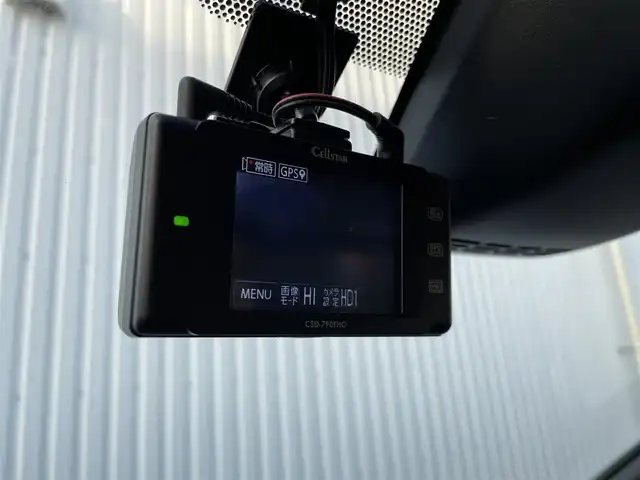 トヨタ ヴォクシー ZS 煌Ⅱ 福岡県 2019(令1)年 2.9万km ホワイトパールクリスタルシャイン トヨタセーフティセンス/PCS/LDA/クリアランスソナー/横滑り防止装置/アルパイン１１型ナビ/フルセグTV/CD/DVD/BT/SD/AM/FM/バックカメラ/両側パワースライドドア/クルーズコントロール/前後ドラレコ/オートハイビーム/ステアリングリモコン/純正１６アルミ/ＥＴＣ/ウォークスルー/スマートキー/プッシュスタート