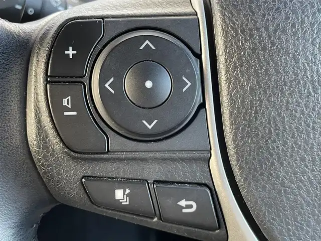 トヨタ ヴォクシー ZS 煌Ⅱ 福岡県 2019(令1)年 2.9万km ホワイトパールクリスタルシャイン トヨタセーフティセンス/PCS/LDA/クリアランスソナー/横滑り防止装置/アルパイン１１型ナビ/フルセグTV/CD/DVD/BT/SD/AM/FM/バックカメラ/両側パワースライドドア/クルーズコントロール/前後ドラレコ/オートハイビーム/ステアリングリモコン/純正１６アルミ/ＥＴＣ/ウォークスルー/スマートキー/プッシュスタート