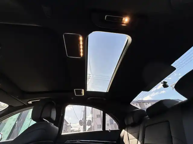 メルセデス・ベンツ Ｓ４００ AMGライン 石川県 2017(平29)年 3.8万km パール サンルーフ/純正ナビ/Burmesterプレミアムサウンド/フルセグTV/全方位カメラ/ETC/前後ドライブレコーダー/アダプティブクルーズコントロール/ヘッドアップディスプレイ/ブラインドスポットモニター/シートヒーター/エアシート/パワーシート/シートメモリー/アンチロック・ブレーキ・システム/衝突被害軽減システム/横滑り防止装置/前後コーナーセンサー/レーンキープアシスト/パーキングアシスト/盗難防止装置/純正アルミホイール/スマートキー