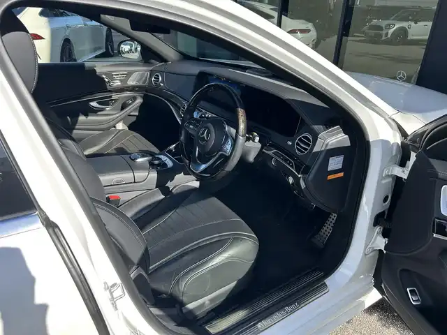 メルセデス・ベンツ Ｓ４００ AMGライン 石川県 2017(平29)年 3.8万km パール サンルーフ/純正ナビ/Burmesterプレミアムサウンド/フルセグTV/全方位カメラ/ETC/前後ドライブレコーダー/アダプティブクルーズコントロール/ヘッドアップディスプレイ/ブラインドスポットモニター/シートヒーター/エアシート/パワーシート/シートメモリー/アンチロック・ブレーキ・システム/衝突被害軽減システム/横滑り防止装置/前後コーナーセンサー/レーンキープアシスト/パーキングアシスト/盗難防止装置/純正アルミホイール/スマートキー