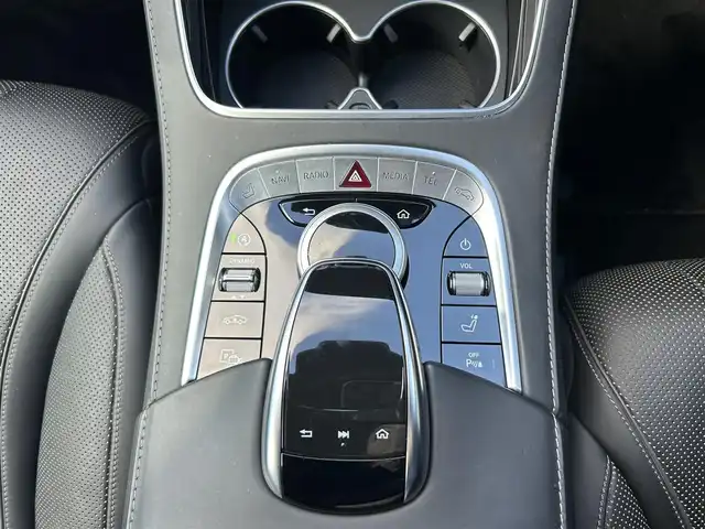 メルセデス・ベンツ Ｓ４００ AMGライン 石川県 2017(平29)年 3.8万km パール サンルーフ/純正ナビ/Burmesterプレミアムサウンド/フルセグTV/全方位カメラ/ETC/前後ドライブレコーダー/アダプティブクルーズコントロール/ヘッドアップディスプレイ/ブラインドスポットモニター/シートヒーター/エアシート/パワーシート/シートメモリー/アンチロック・ブレーキ・システム/衝突被害軽減システム/横滑り防止装置/前後コーナーセンサー/レーンキープアシスト/パーキングアシスト/盗難防止装置/純正アルミホイール/スマートキー