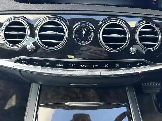 メルセデス・ベンツ Ｓ４００ AMGライン 石川県 2017(平29)年 3.8万km パール サンルーフ/純正ナビ/Burmesterプレミアムサウンド/フルセグTV/全方位カメラ/ETC/前後ドライブレコーダー/アダプティブクルーズコントロール/ヘッドアップディスプレイ/ブラインドスポットモニター/シートヒーター/エアシート/パワーシート/シートメモリー/アンチロック・ブレーキ・システム/衝突被害軽減システム/横滑り防止装置/前後コーナーセンサー/レーンキープアシスト/パーキングアシスト/盗難防止装置/純正アルミホイール/スマートキー