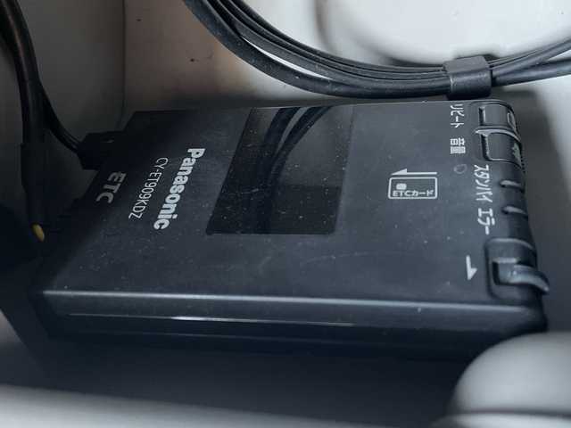 ダイハツ キャスト スタイル G SAⅢ 茨城県 2017(平29)年 4.5万km ファイアークォーツレッドM 社外ナビ/Bluetooth/フルセグTV/バックカメラ/ベンチシート/ドライブレコーダー/横滑り防止装置/オートライト/オートマチックハイビーム/LEDヘッドライト/フロアマット/純正15インチアルミホイール/スマートキー